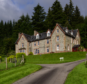 Inch Hotel